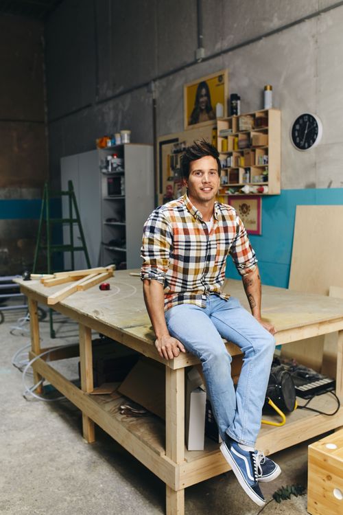 Vályi Bence, a Tetovált Asztalos